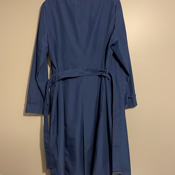 Calvin Klein trench coat - Picture 5 of 6